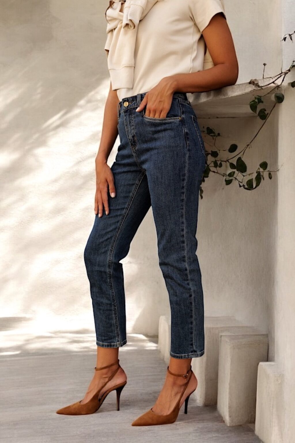 Niebieskie klasyczne spodnie jeansy MOM FIT EVERYDAY