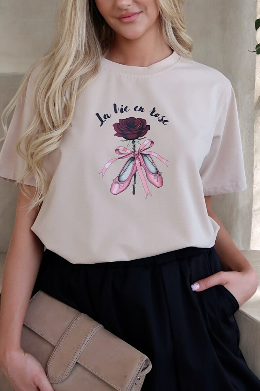 T-SHIRT La vie en Rose | beżowy