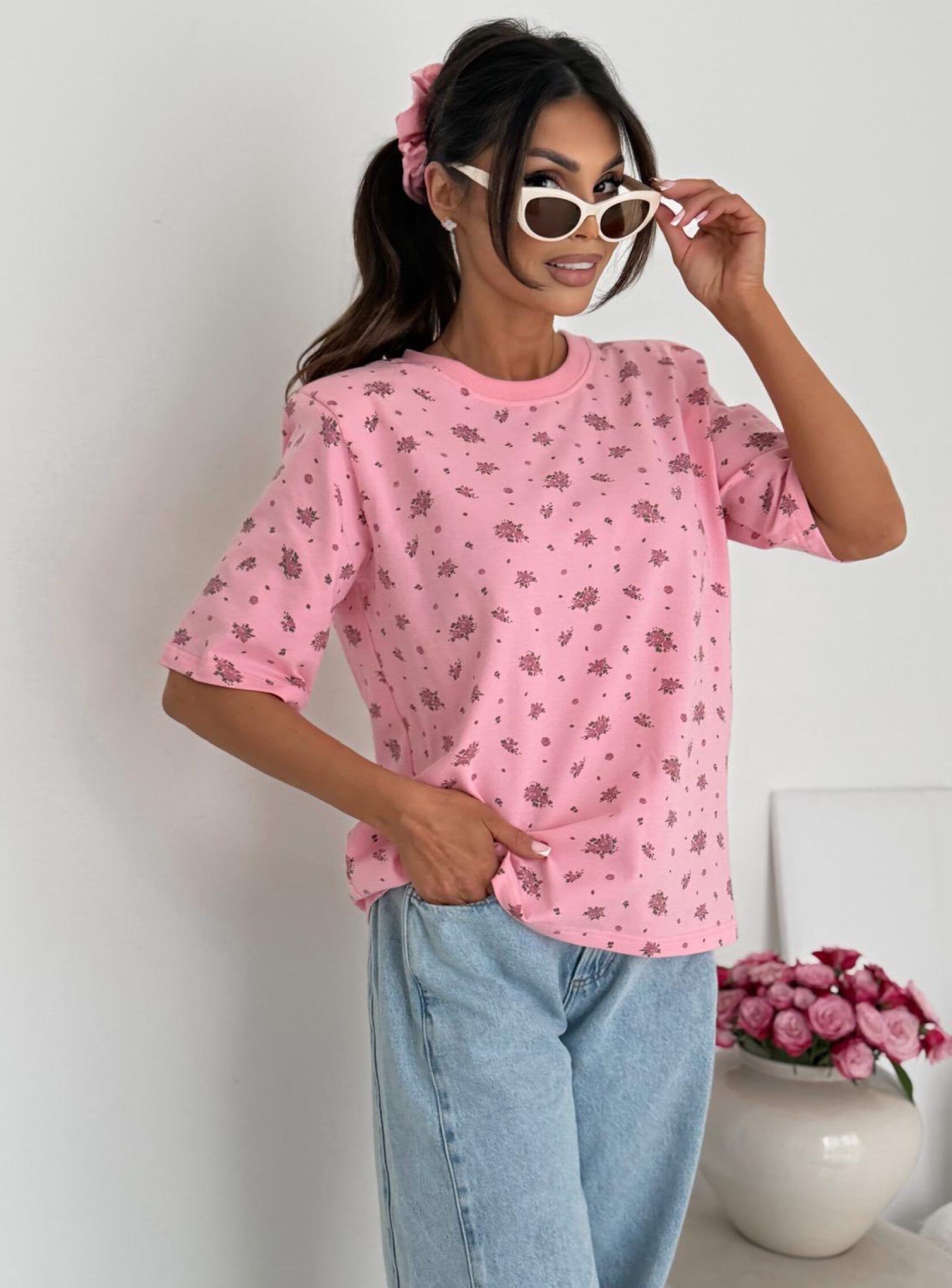 Bawełniany T-shirt LUIZA w kwiaty z gumką | róż 🩷